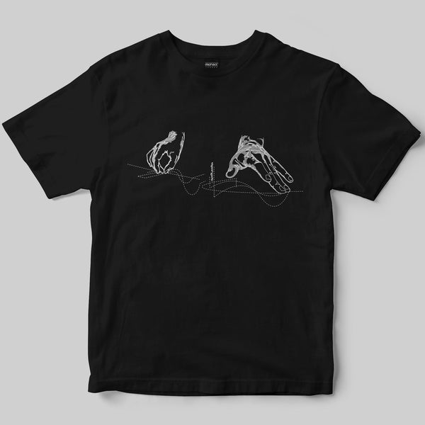Scratch T-Shirt / Black / by Keshone
